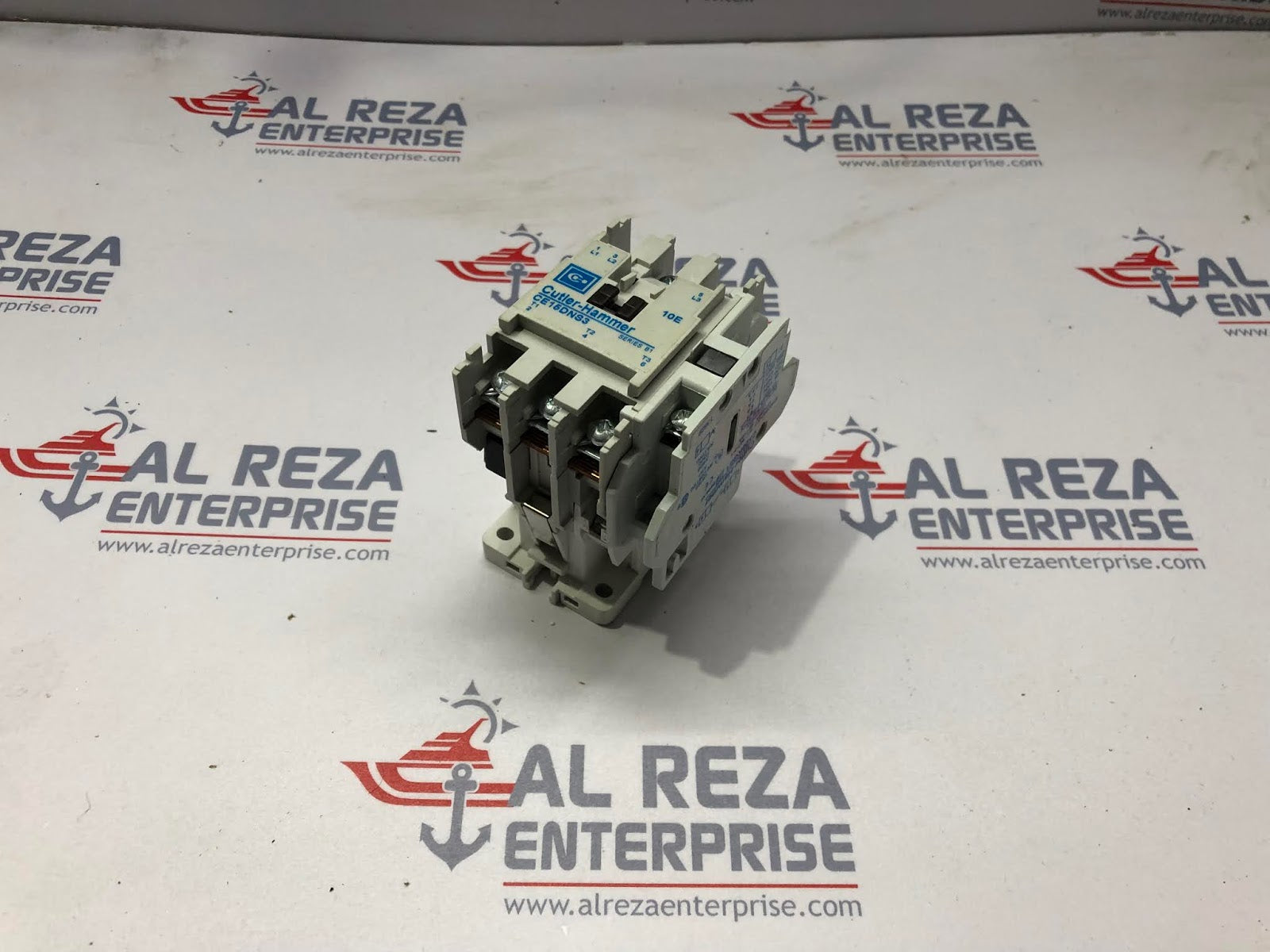 EATON CUTLER-HAMMER CE15DNS3AB 3-POLE CONTACTOR 18A 110-120V CE15DNS3