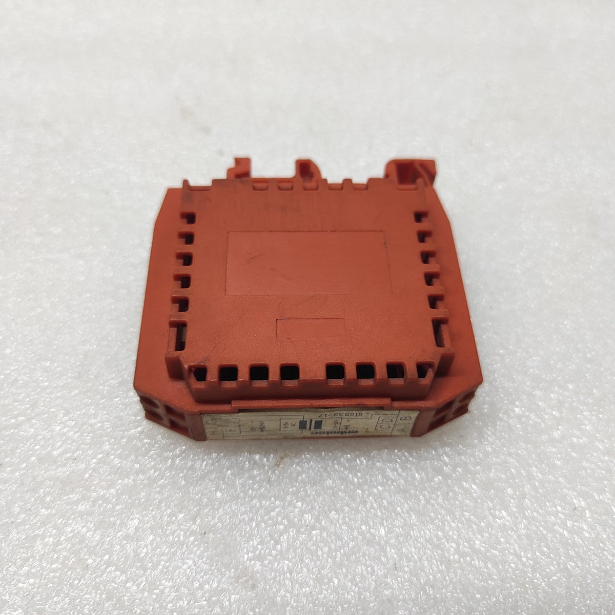 ENTRELEC 010533-17