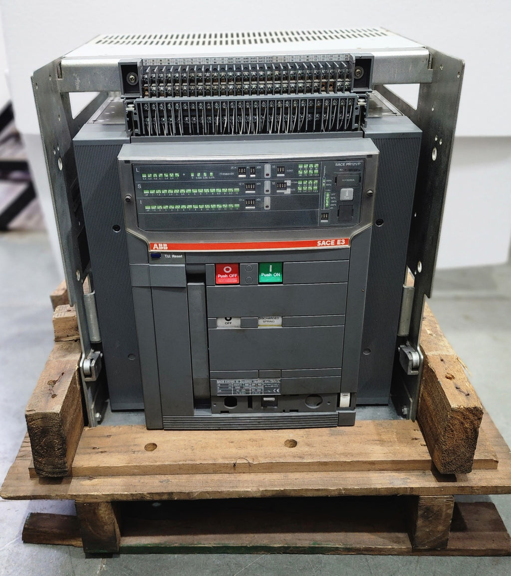 ABB SACE E3S/MS 32 3-POLE CIRCUIT BREAKER 1SDA058979R1 3200A