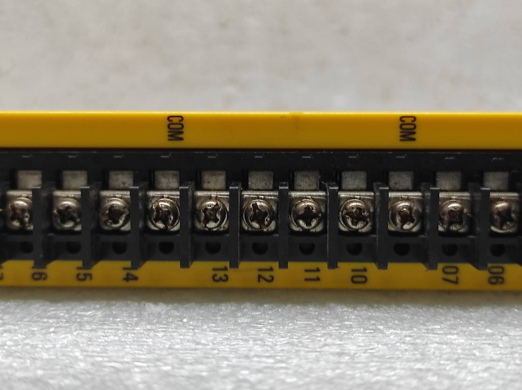 FANUC OD16C OUTPUT MODULE A03B-0801-C115