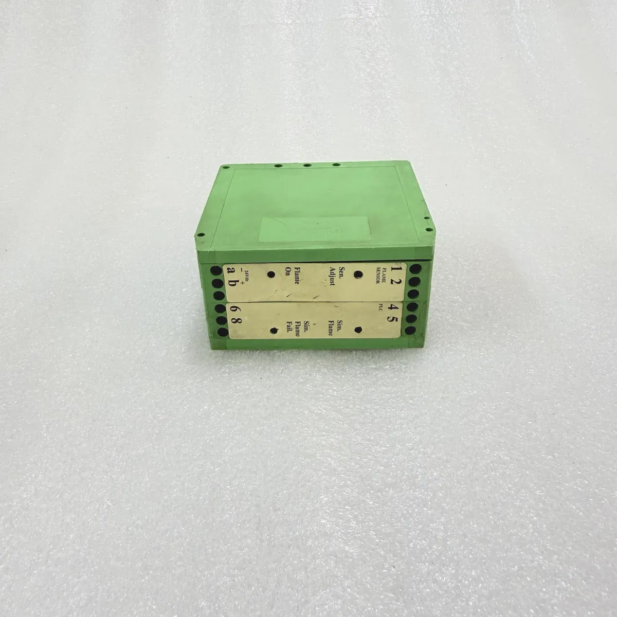 Flame Sensor Interface Module 24Vdc DIN Rail PLC Output Pre-Owned