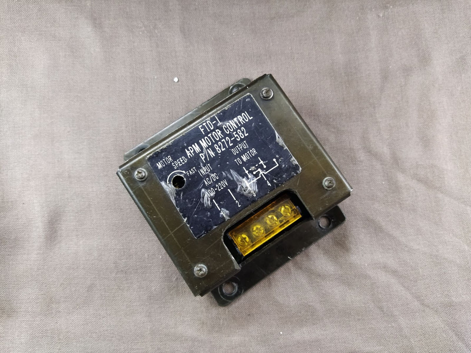 FTD 1 8272-582 APM Motor Control 8272582 100-220 VAC