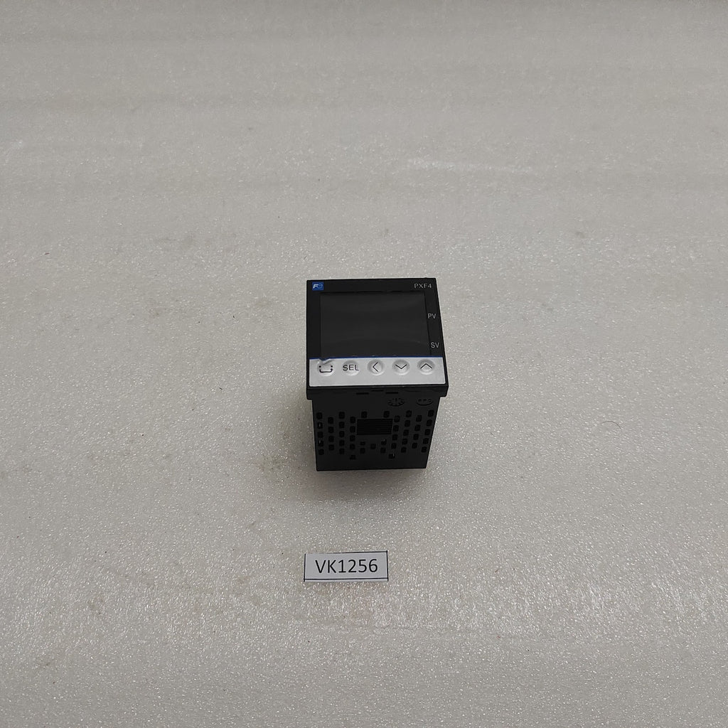FUJI ELECTRIC PXF4 TEMPERATURE CONTROLLER PXF4ABY2-FB100-P 24VDC/AC