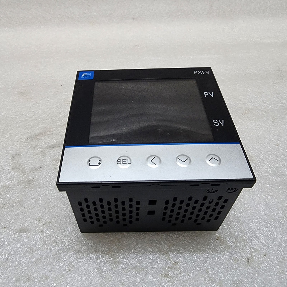 FUJI ELECTRIC PXF9ACC2-FV100-P TEMPERATURE CONTROLLER 100-240VAC