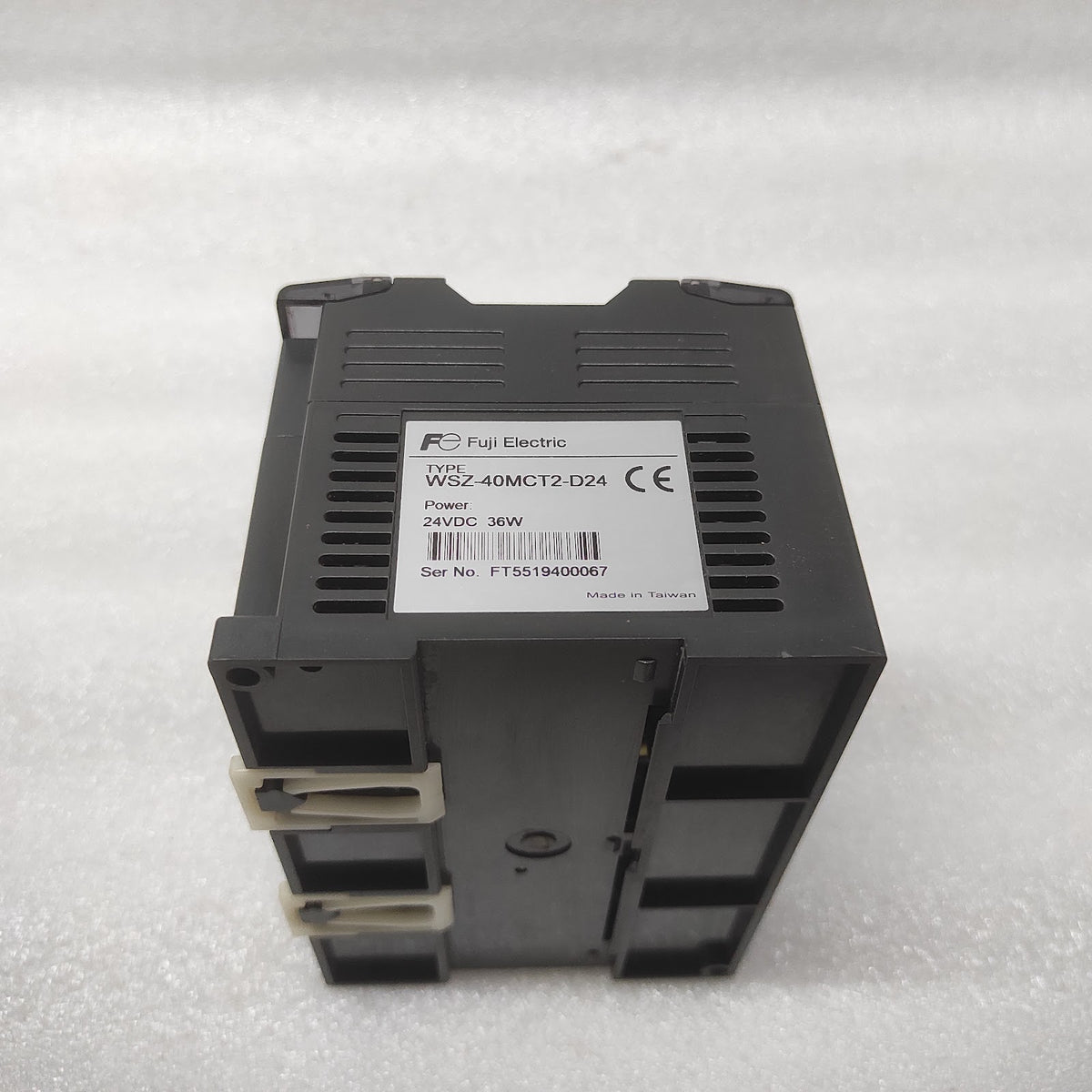 FUJI ELECTRIC WSZ-40MCT2-D24 PLC CONTROLLER 24VDC