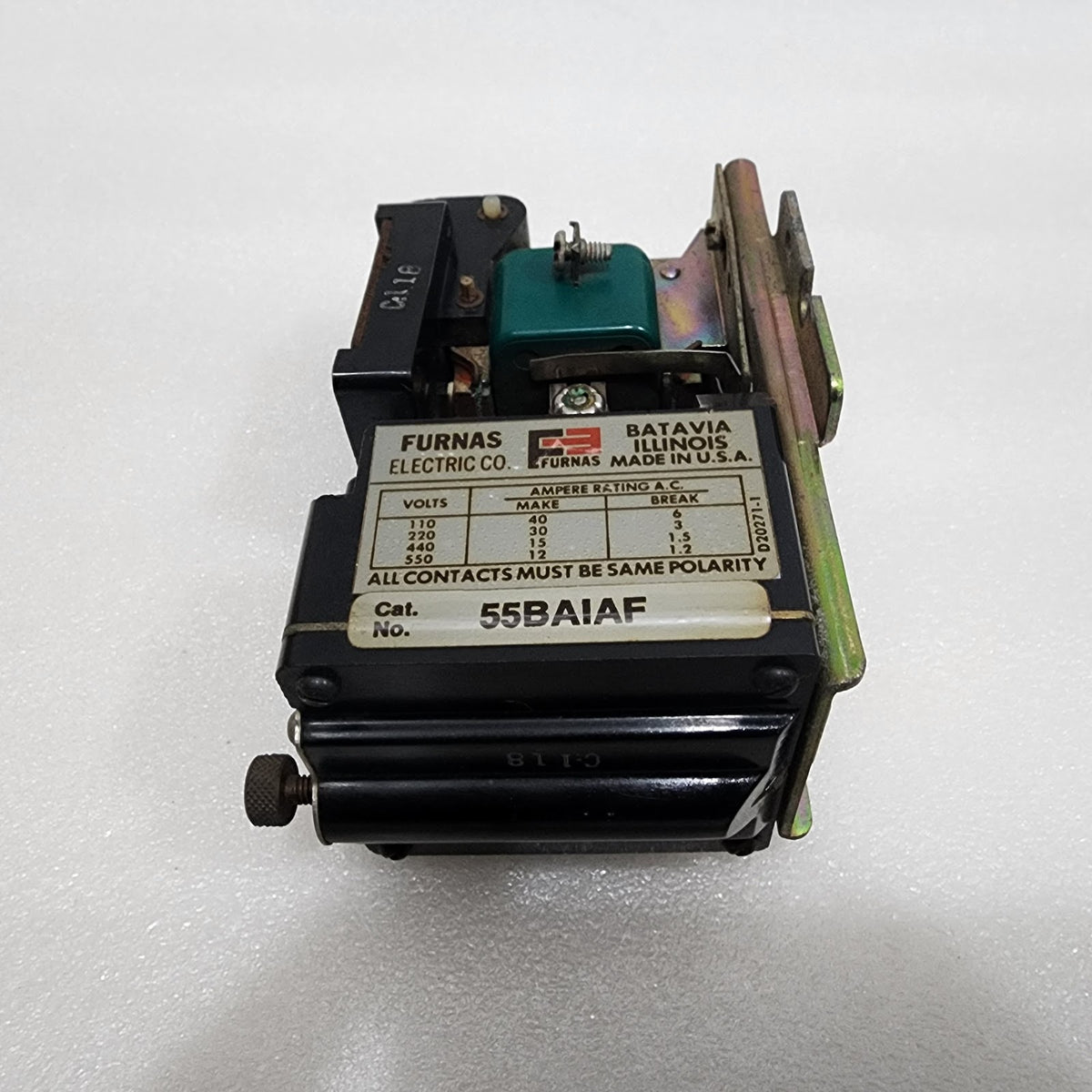 FURNAS ELECTRIC 55AA PNEUMATIC TIMER CONTACTOR 55BAIAF
