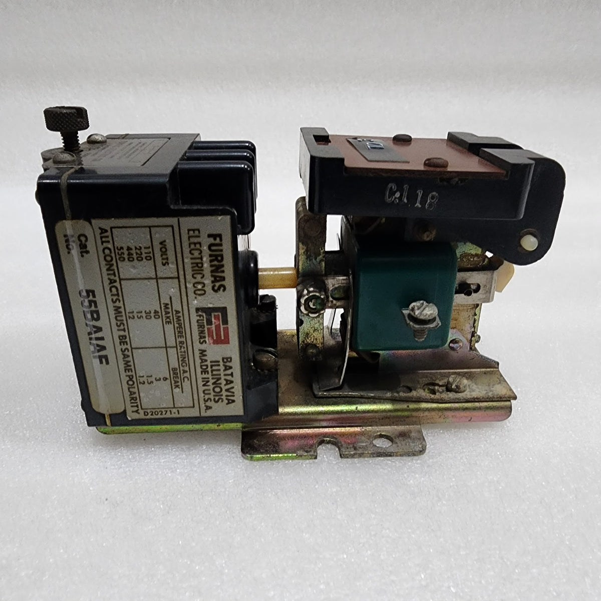 FURNAS ELECTRIC 55AA PNEUMATIC TIMER CONTACTOR 55BAIAF