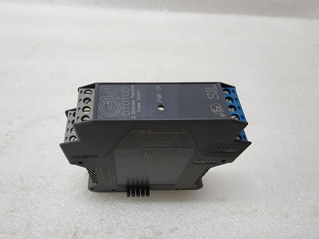 GM INTERNATIONAL D1010D/B 2-CHANNEL REPEATER POWER SUPPLY 24VDC D1010D