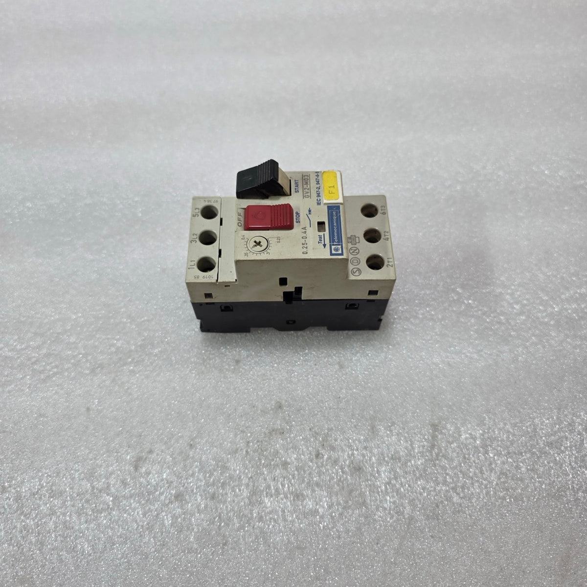 TELEMECANIQUE GV2-M03 MOTOR CIRCUIT BREAKER 0.25-0.4A 690V 3P