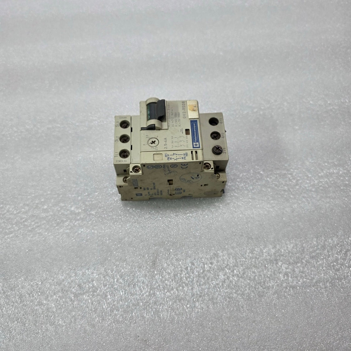 TELEMECANIQUE GV2-RS08 2.5-4A 3P MOTOR CIRCUIT BREAKER 500V 100KA