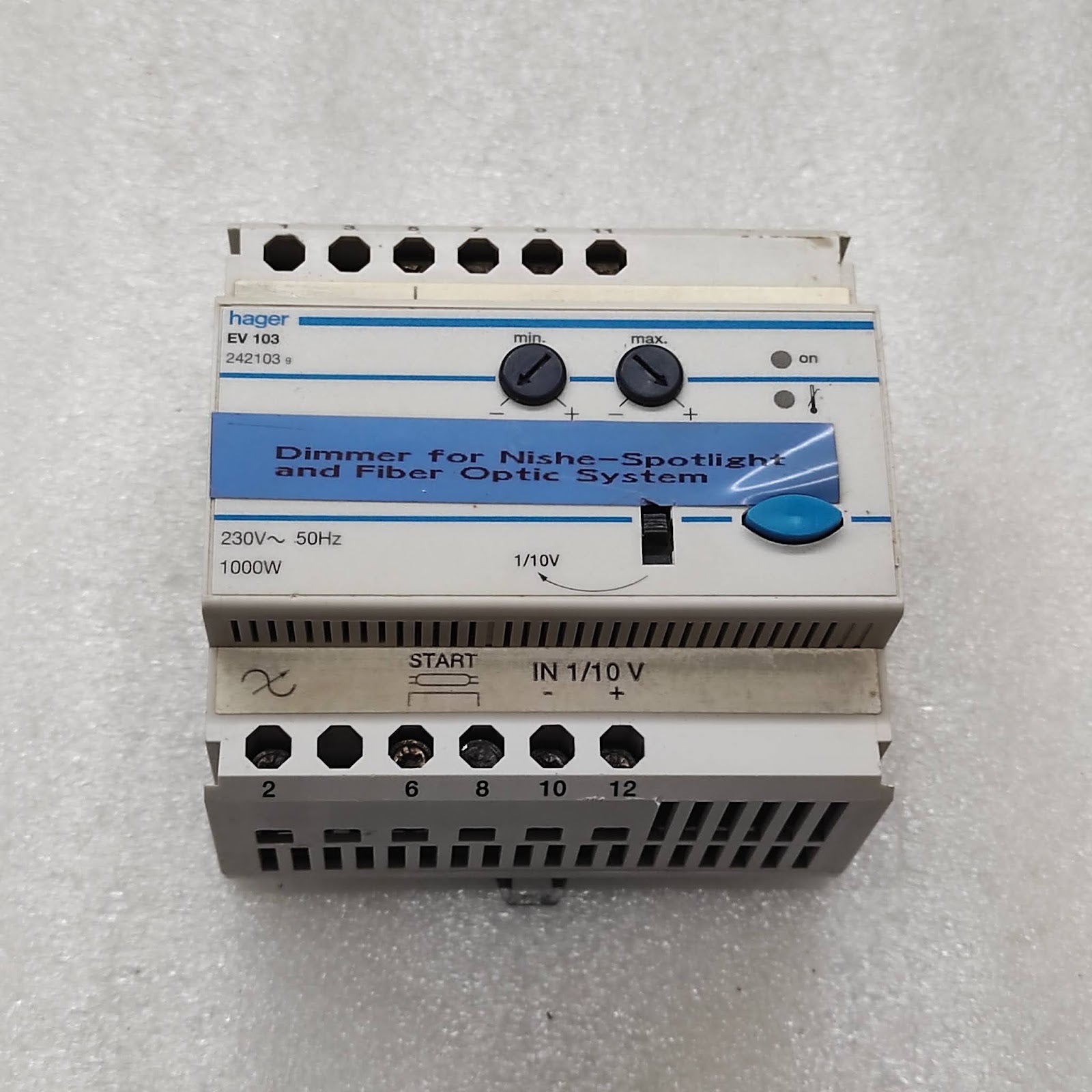 HAGER EV103 DIMMER 242103 230V