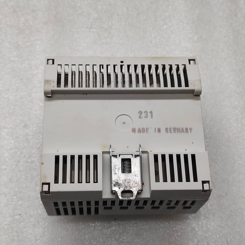 HAGER EV103 DIMMER 242103 230V