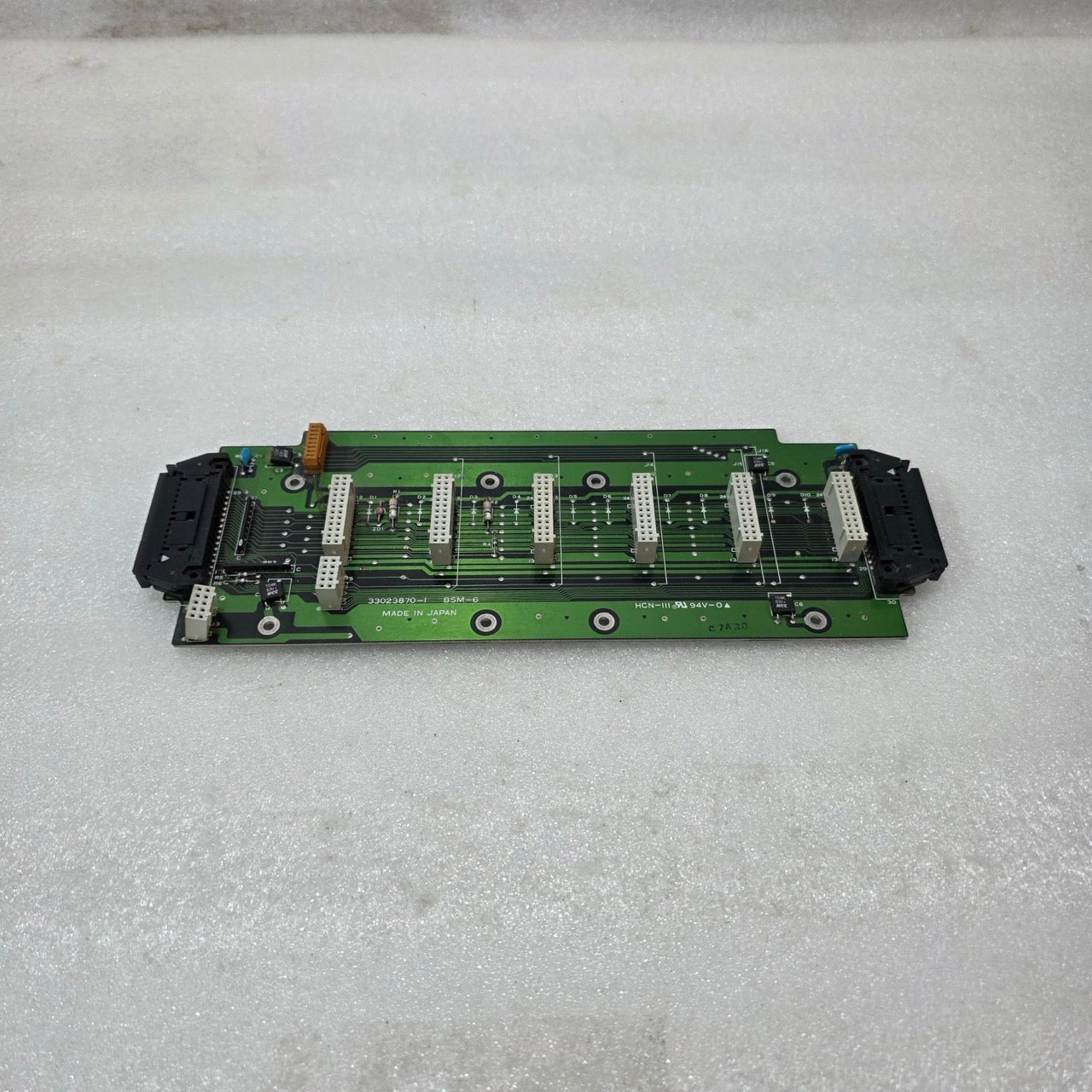 HITACHI BSM-6 BACKPLANE PCB BOARD 33023870-1 | INDUSTRIAL PLC SLOT RACK INTERFAC