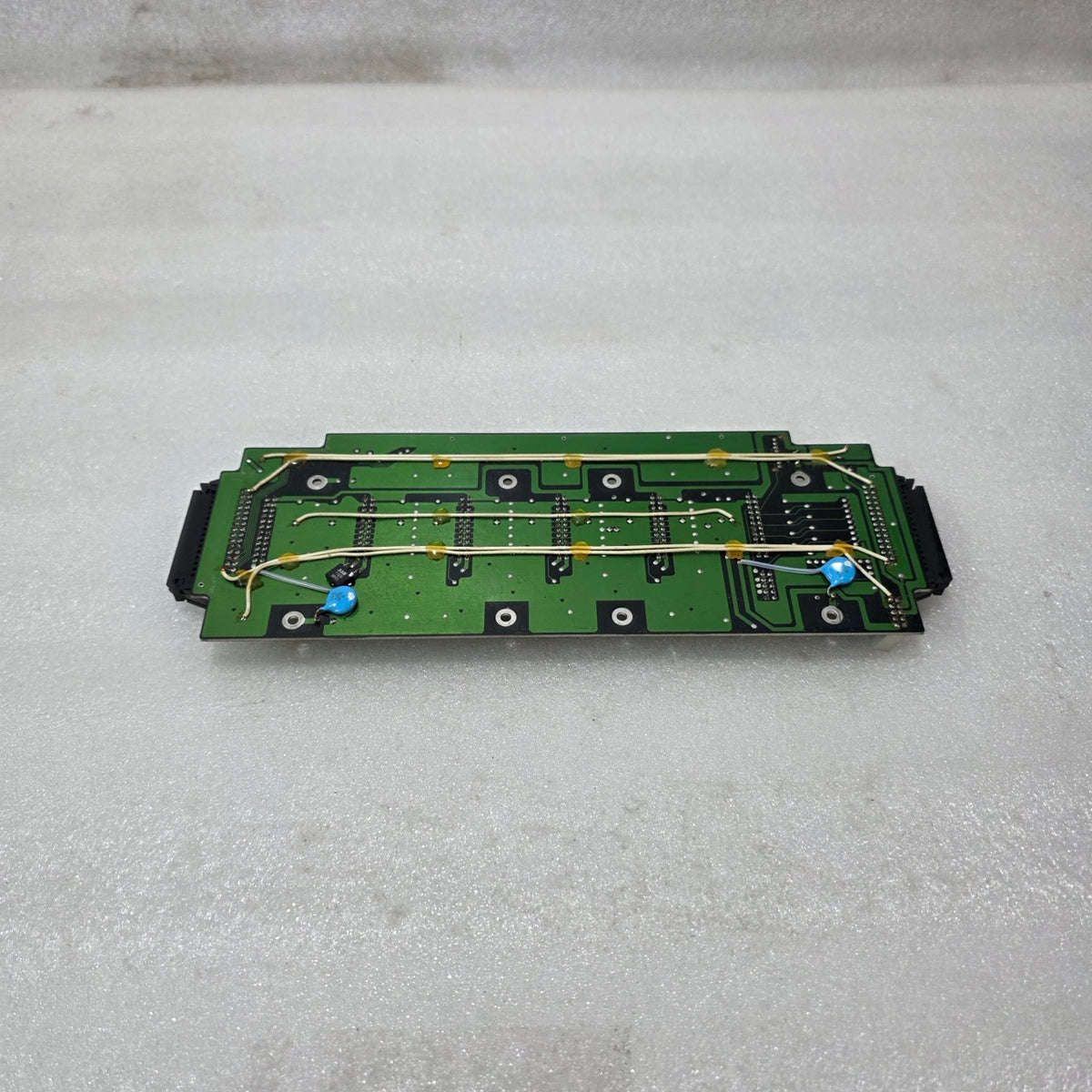HITACHI BSM-6 BACKPLANE PCB BOARD 33023870-1 | INDUSTRIAL PLC SLOT RACK INTERFAC