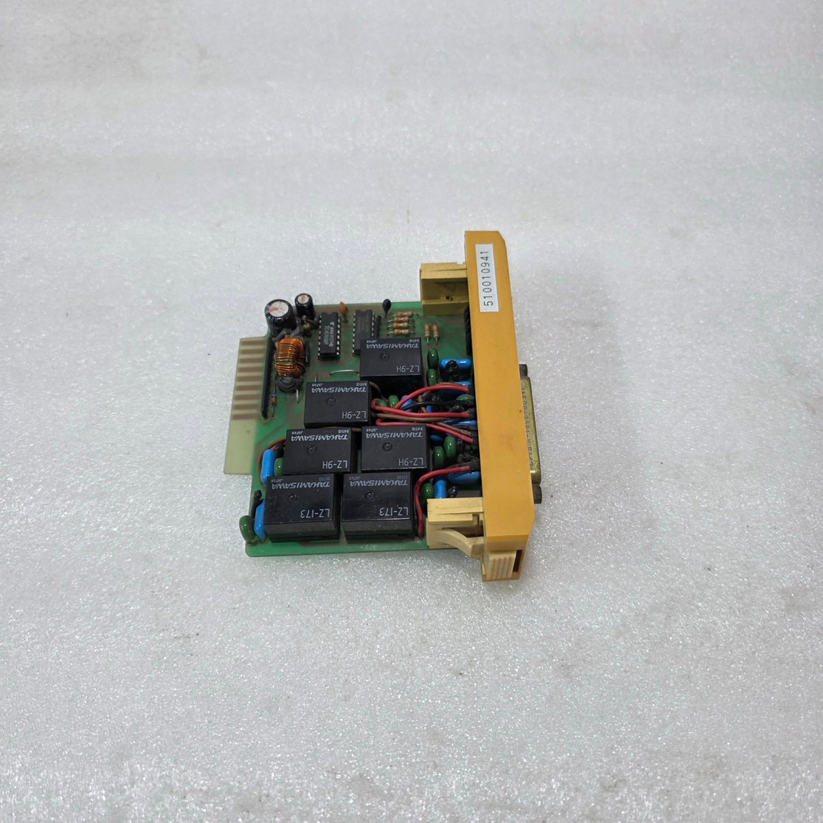 HITACHI E-01T-4131 OUTPUT MODULE | DIGITAL OUTPUT INTERFACE BOARD