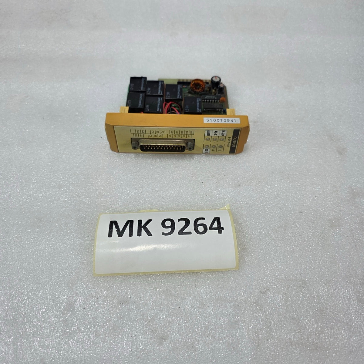 HITACHI E-01T-4131 OUTPUT MODULE | DIGITAL OUTPUT INTERFACE BOARD