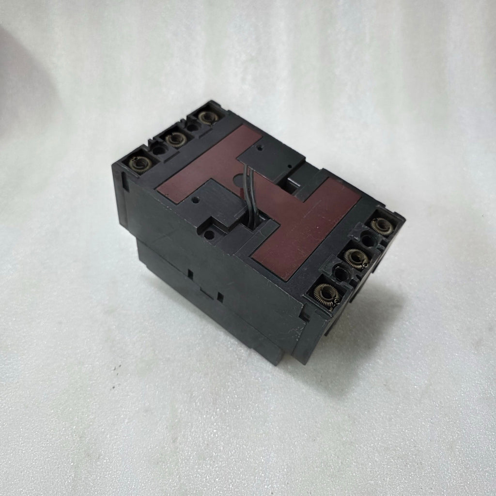 HYUNDAI HBH-103 MOLDED CASE CIRCUIT BREAKER 3P 40A 660V MCCB 18KA INDUSTRIAL PRO