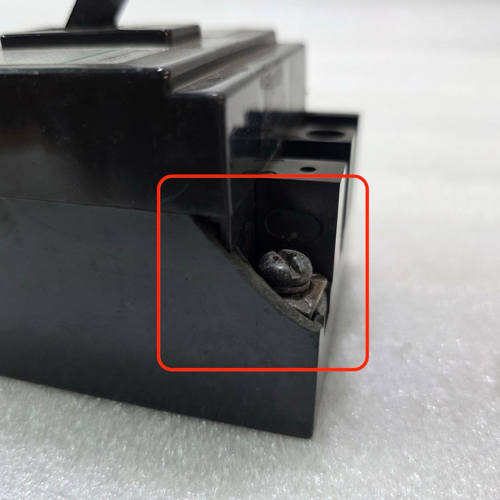 HYUNDAI HO-30E 10A 3 POLE MOLDED CASE CIRCUIT BREAKER MCCB AC460V