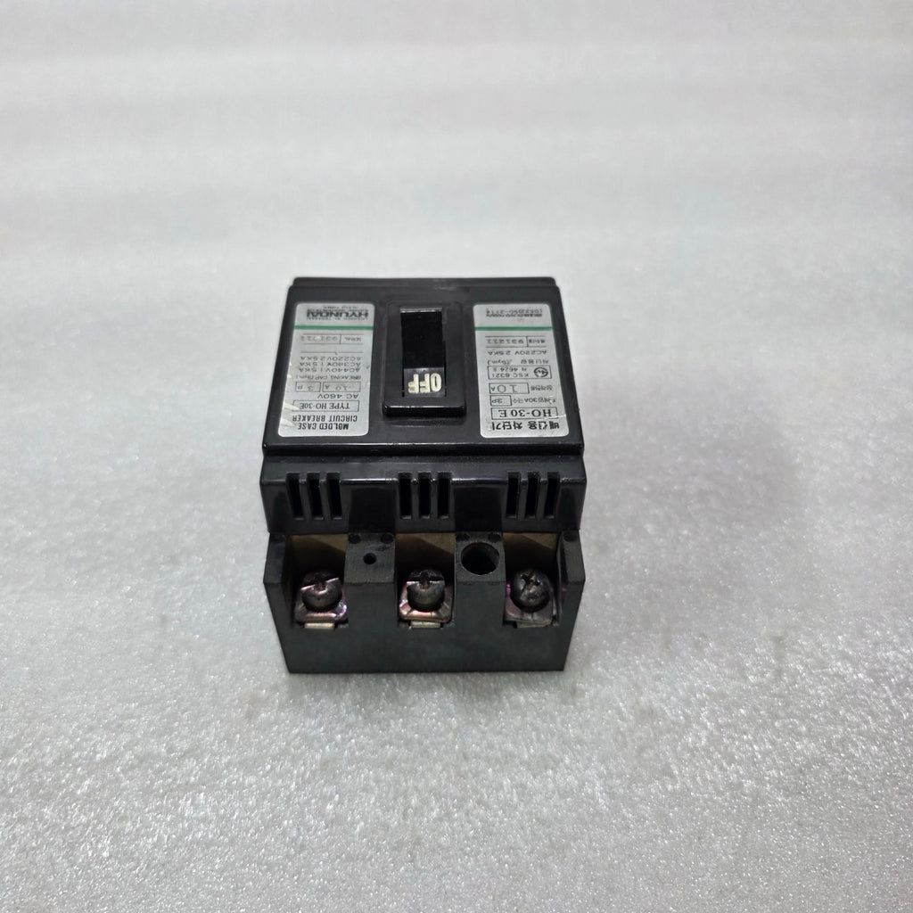 HYUNDAI HO-30E 10A 3 POLE MOLDED CASE CIRCUIT BREAKER MCCB AC460V