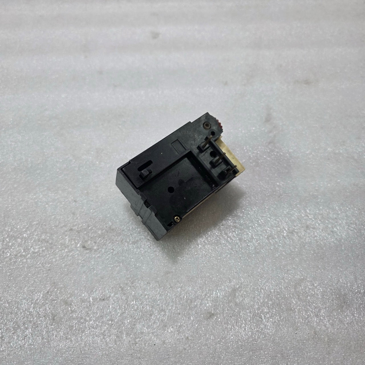 HYUNDAI HOR 1K 0.5 / HOR 1K0.5 THERMAL OVERLOAD RELAY 0.34A – 0.5A 1NO+1NC