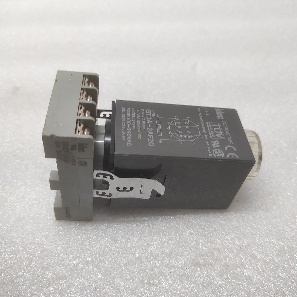 IDEC GT3A-2AF20 MULTIFUNCTION TIMER 100-240VAC