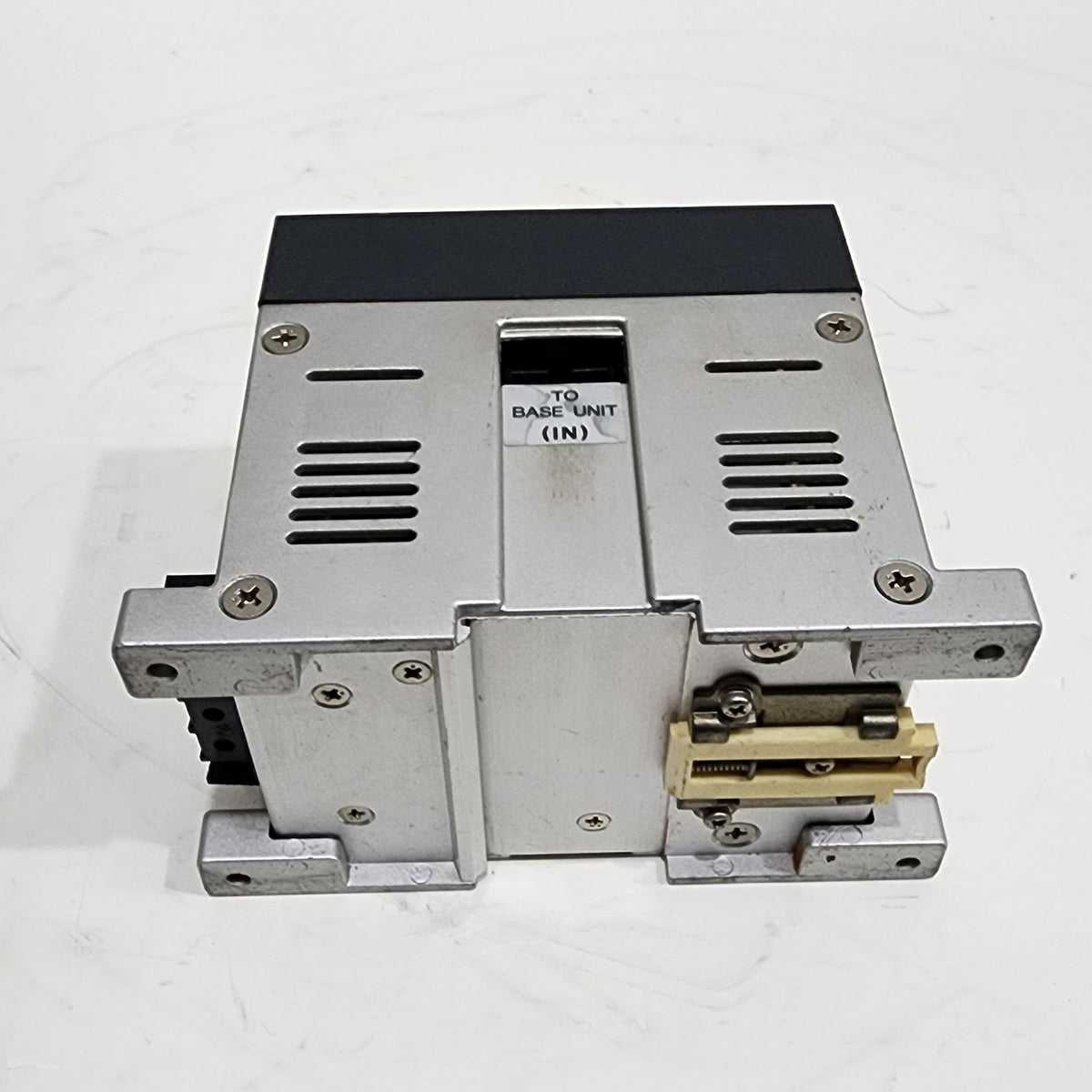 Idec PFA-1T081 Output Module Relay Out 8 Point PLC 100-120/200-240 VAC PFA1T081