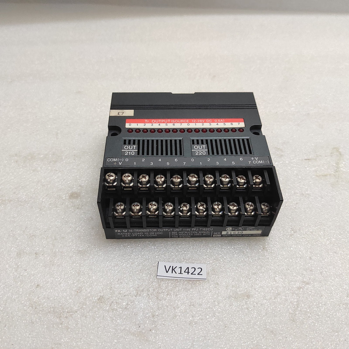 IDEC PFJ-T162CU 16-TRANSISTOR OUTPUT UNIT