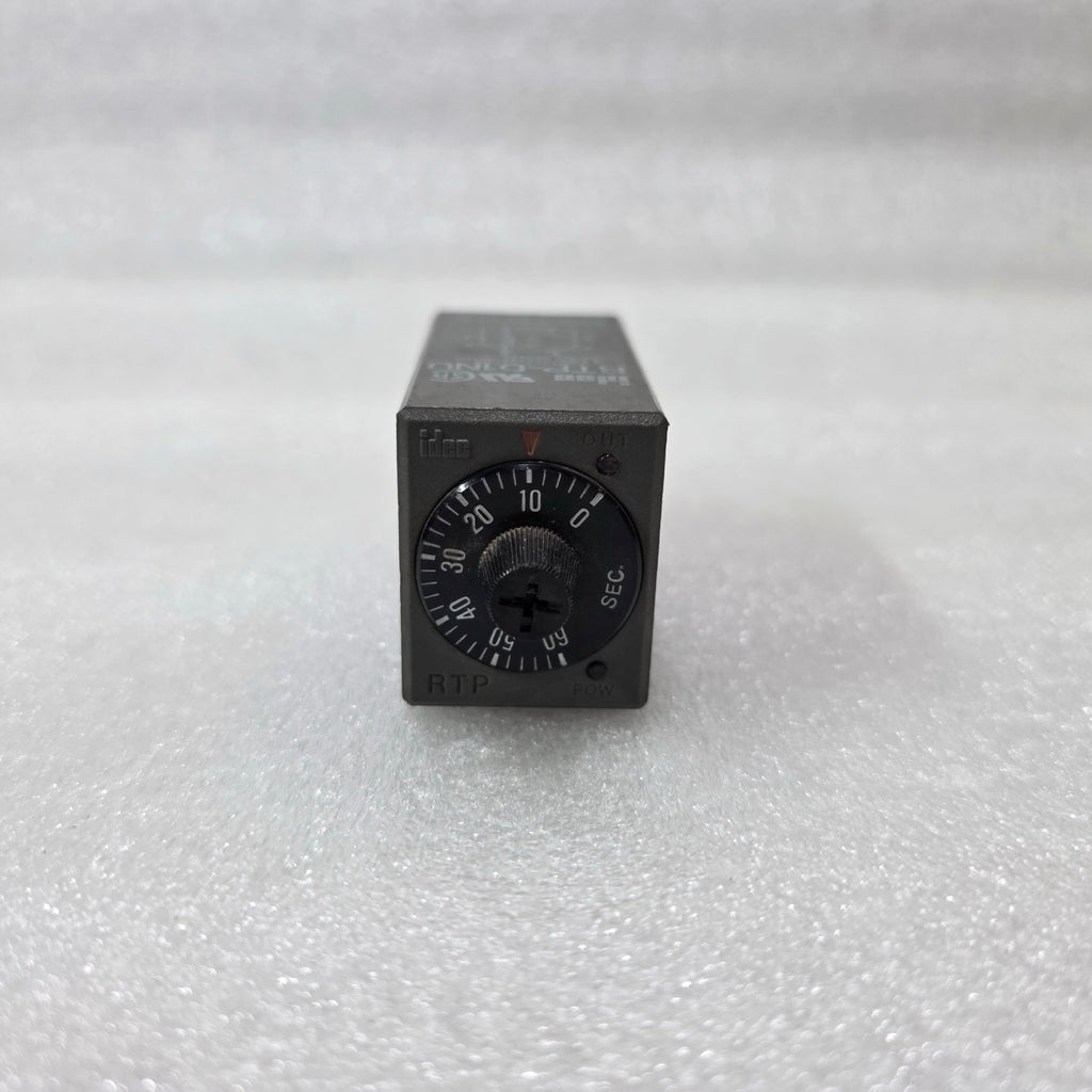 IDEC RTP-D1NU TIMER RELAY 200-240VAC 3A 0-60 SEC