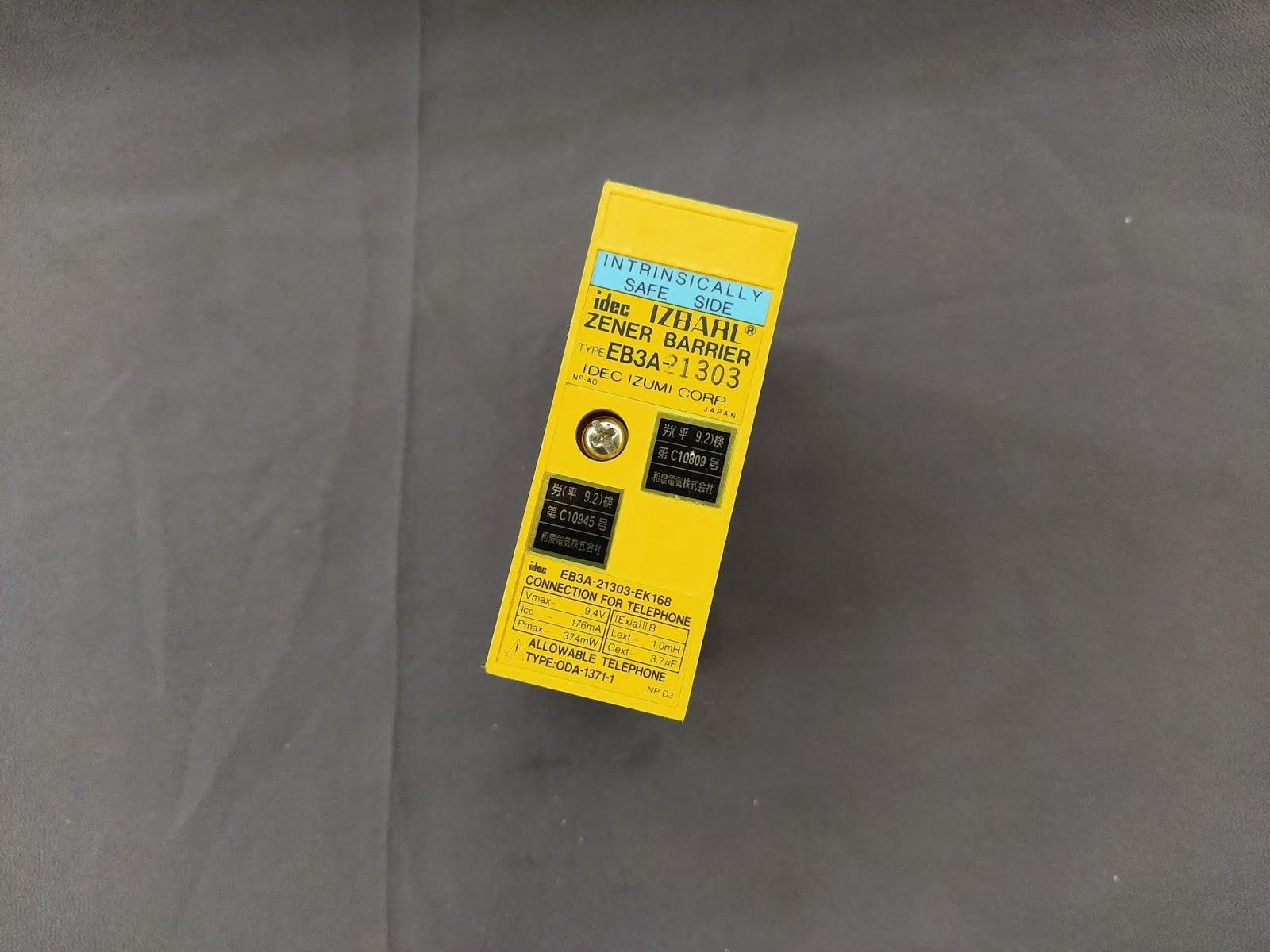 IDEC IZBARL EB3A-21303 Zener Barrier EB3A-21303-EK168
