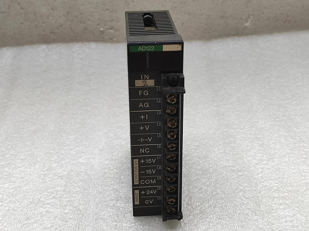 IDEC PF3S-AD122 ANALOG INPUT MODULE