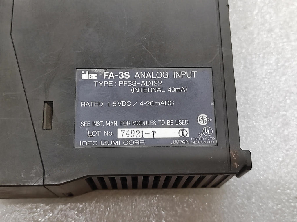 IDEC PF3S-AD122 ANALOG INPUT MODULE