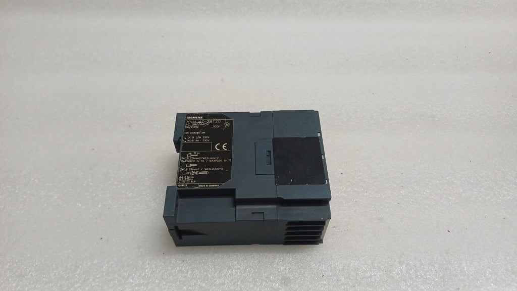 SIEMENS 7PU4140-2BT20 TIME DELAY RELAY AC 380/440V
