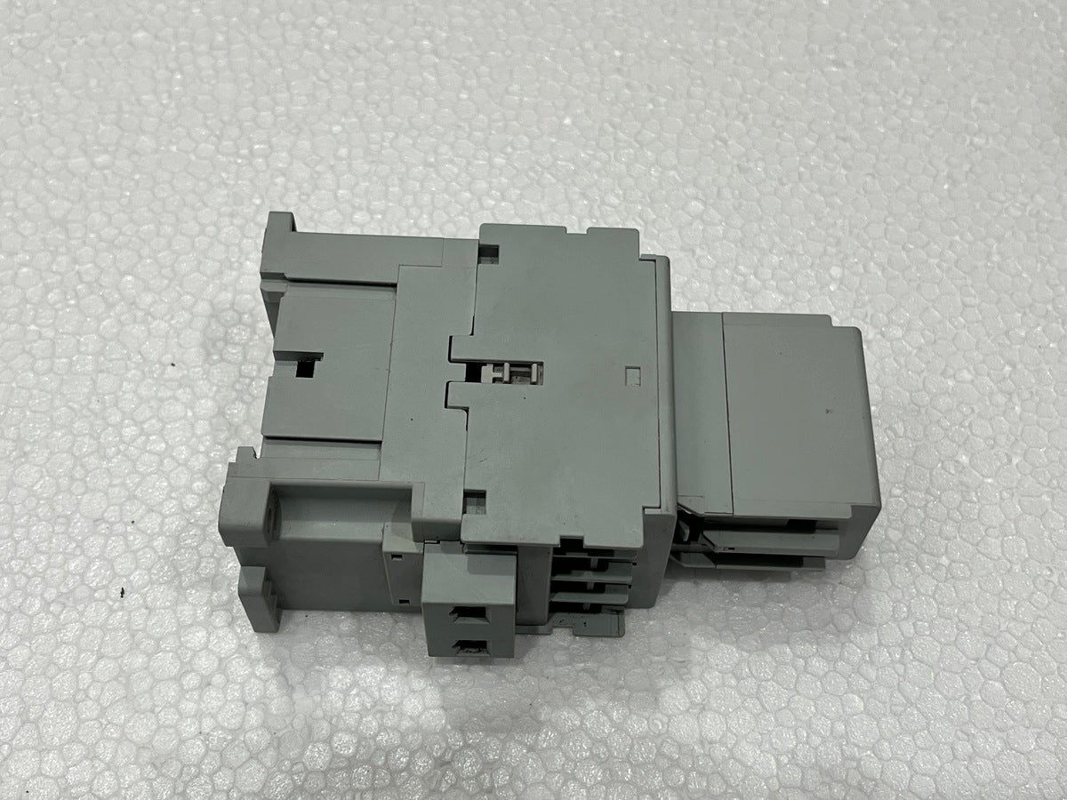 ALLEN BRADLEY CAT 100-C23-10 32A MAGNETIC CONTACTOR COIL VOLTAGE 230V 100-F