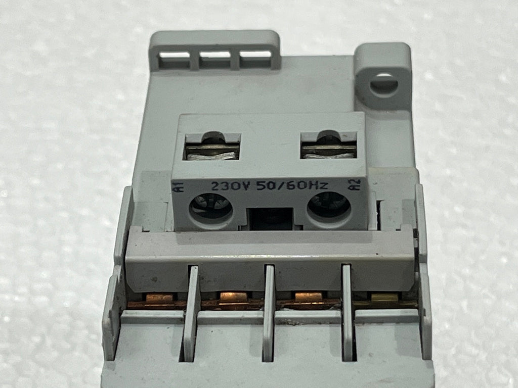 ALLEN BRADLEY CAT 100-C23-10 32A MAGNETIC CONTACTOR COIL VOLTAGE 230V 100-F