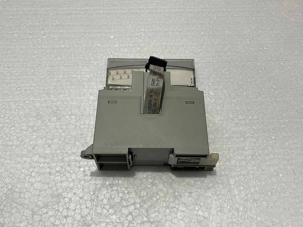 ALLEN BRADLEY CAT 1762-IQ8 SINK SOURCE INPUT MODULE