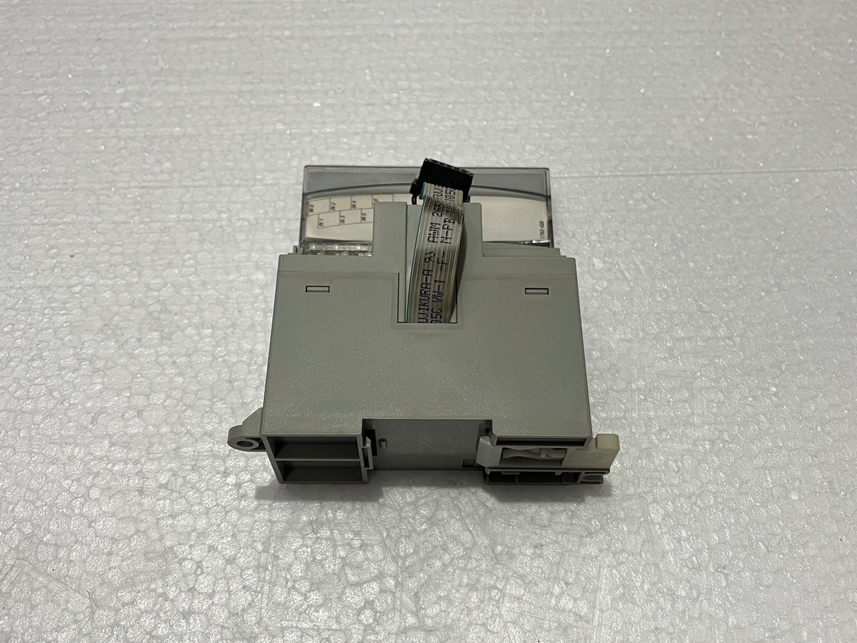 ALLEN BRADLEY CAT 1762-IQ8 SINK SOURCE INPUT MODULE