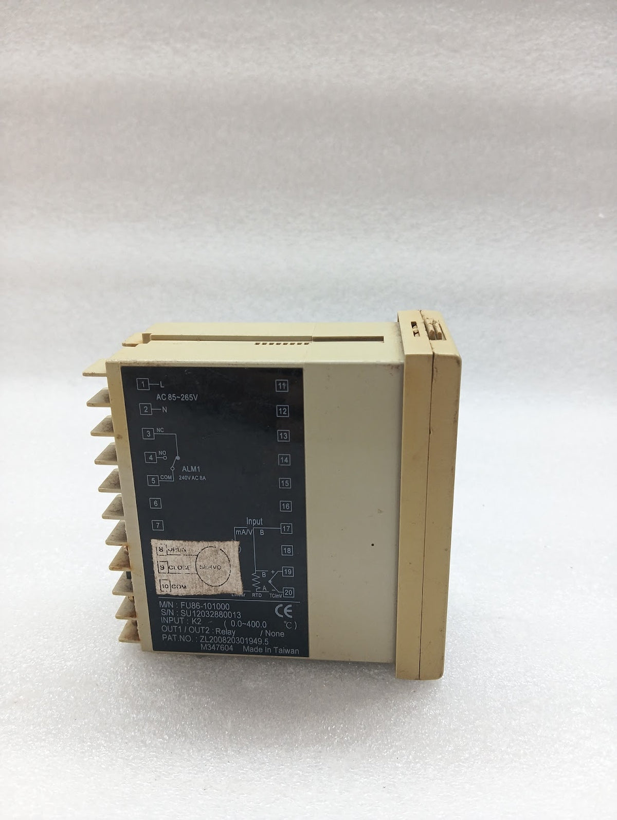 TAIE FU86 DIGITAL PID CONTROLLER FU86-101000 85-265V