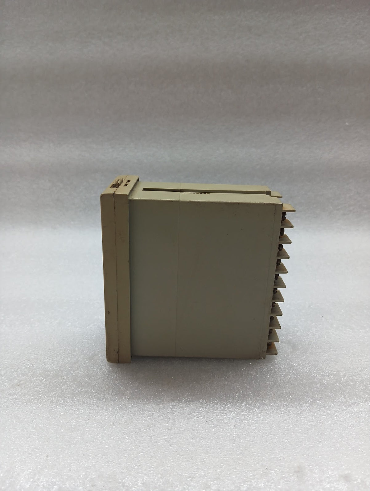 TAIE FU86 DIGITAL PID CONTROLLER FU86-101000 85-265V
