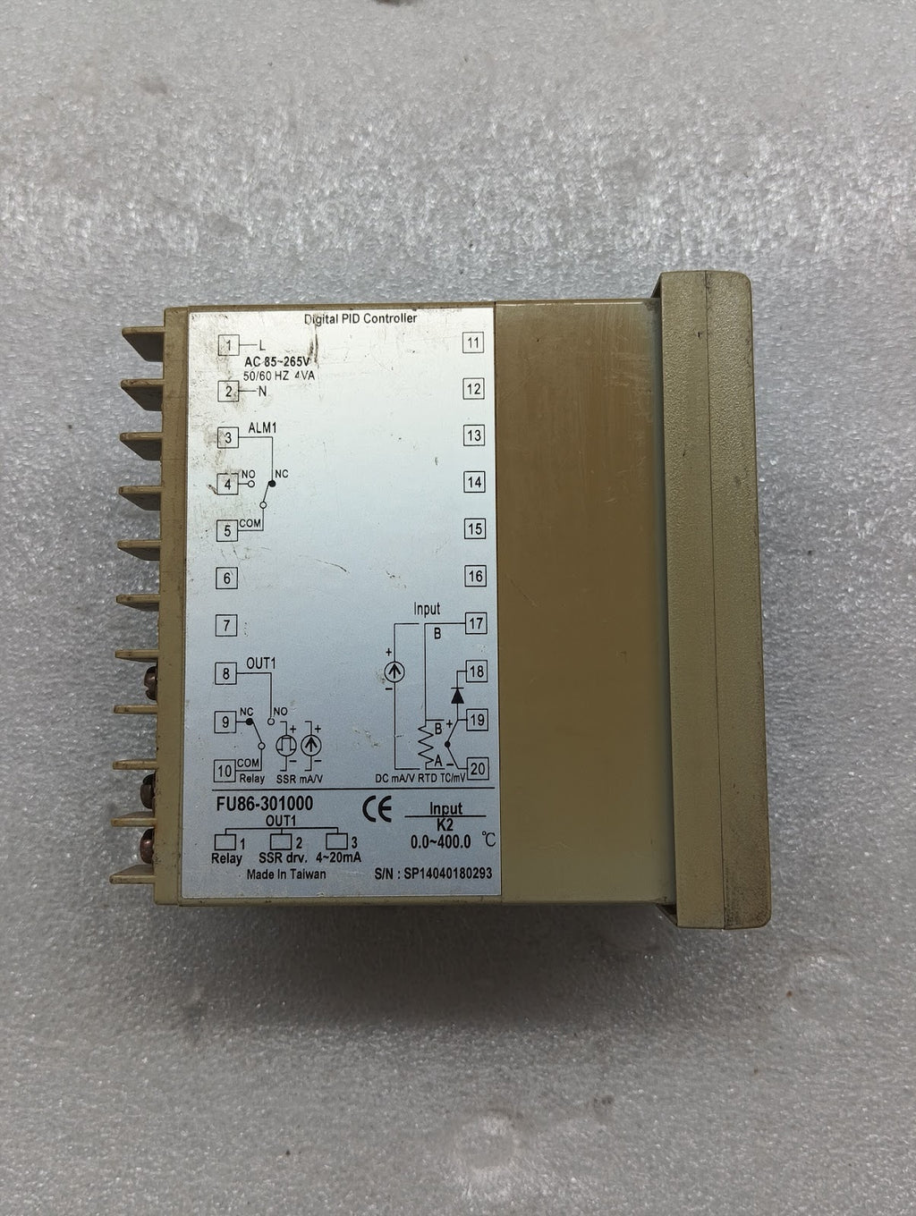 TAIE FU86 DIGITAL PID CONTROLLER FU86-301000 85-265V