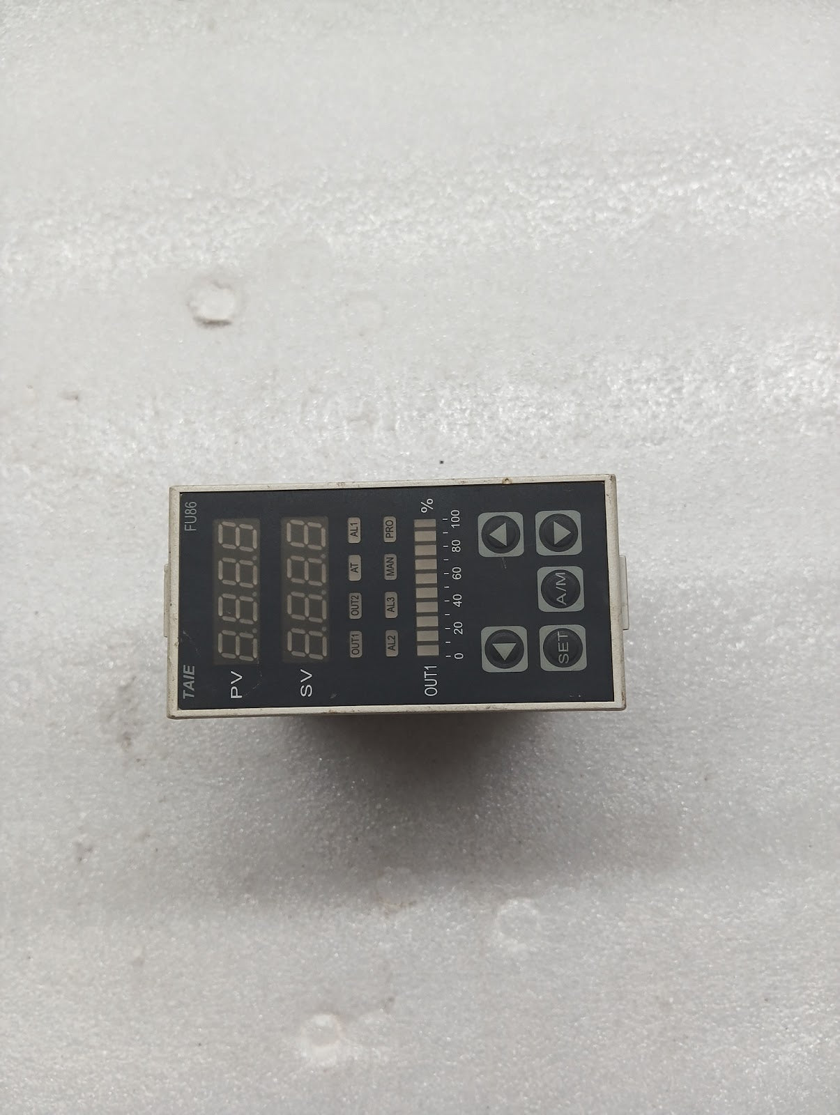 TAIE FU86 DIGITAL PID CONTROLLER FU86-701000 85-265V