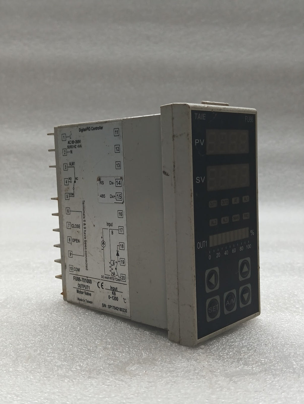 TAIE FU86 DIGITAL PID CONTROLLER FU86-701000 85-265V