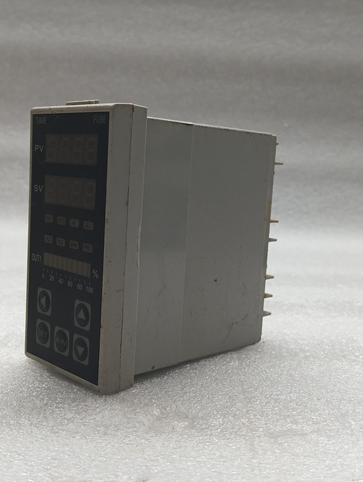 TAIE FU86 DIGITAL PID CONTROLLER FU86-701000 85-265V