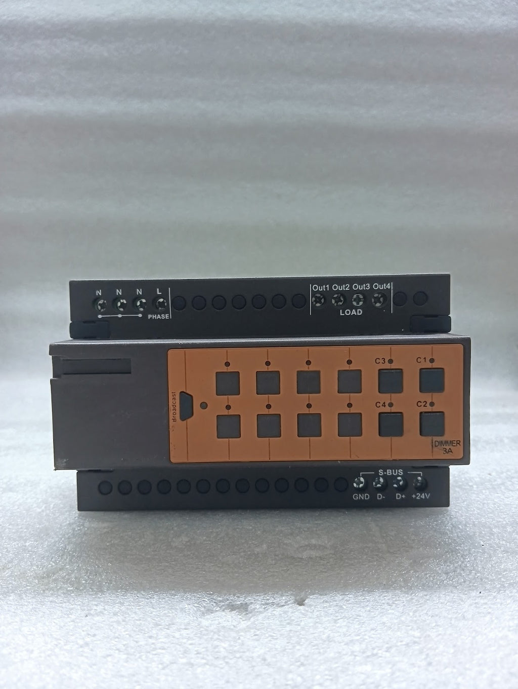 SMART-GROUP SB-DIM4C3A-DN 4-CHANNEL DIMMER