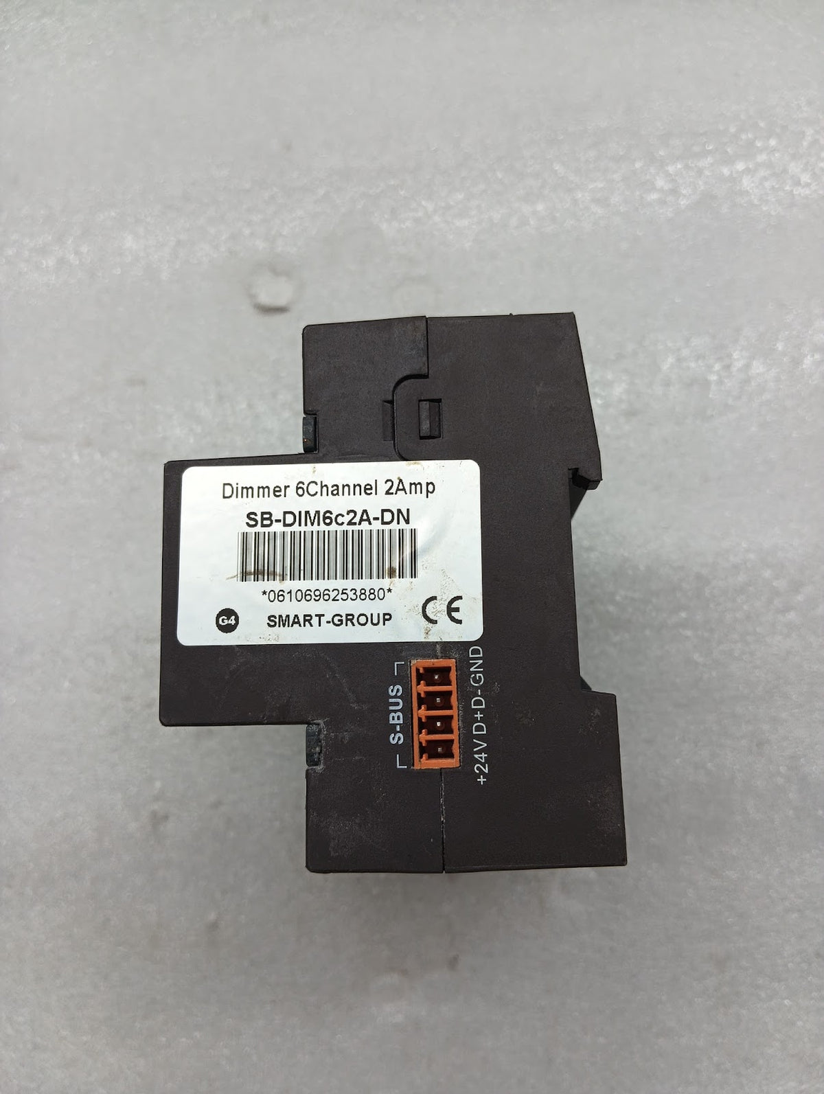 SMART-GROUP SB-DIM6C2A-DN 6-CHANNEL DIMMER