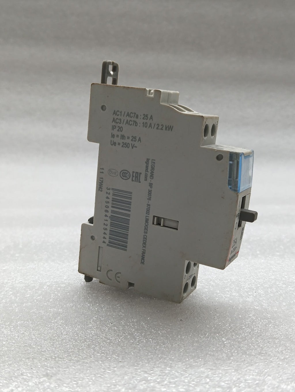 LEGRAND 4125 44 1-POLE BREAKER 25A LOT OF 4 UNIT