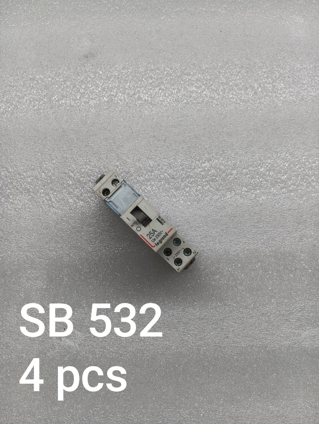 LEGRAND 4125 44 1-POLE BREAKER 25A LOT OF 4 UNIT