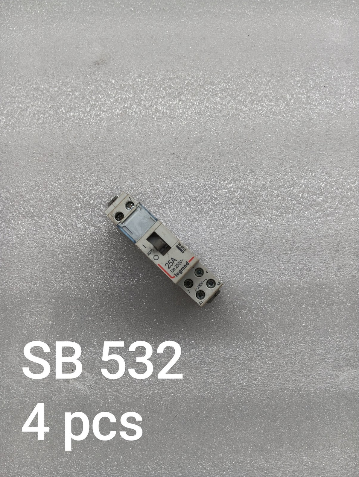 LEGRAND 4125 44 1-POLE BREAKER 25A LOT OF 4 UNIT