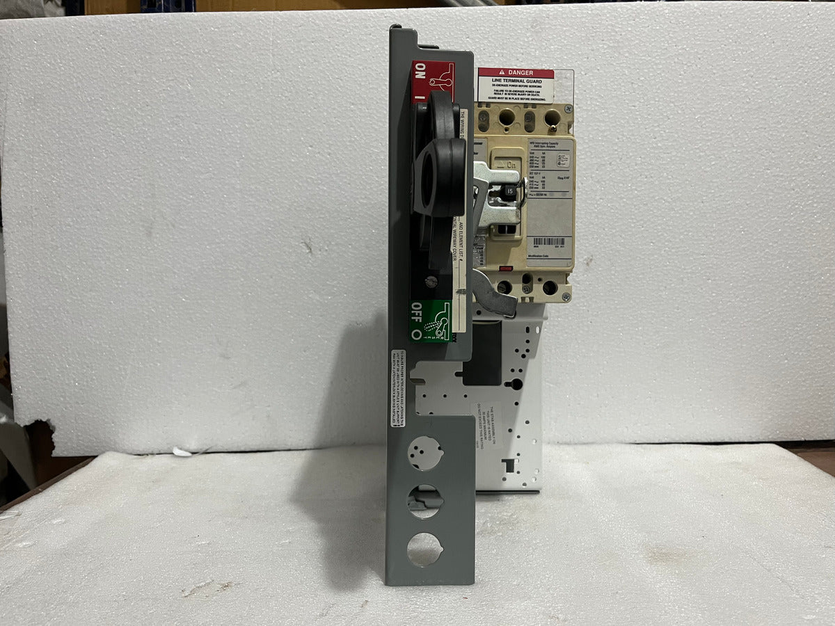 ALLEN BRADLEY CAT 2193FZ-AKC-32CM X CIRCUIT BREAKER FEEDER BUCKET  HFD65K 15A