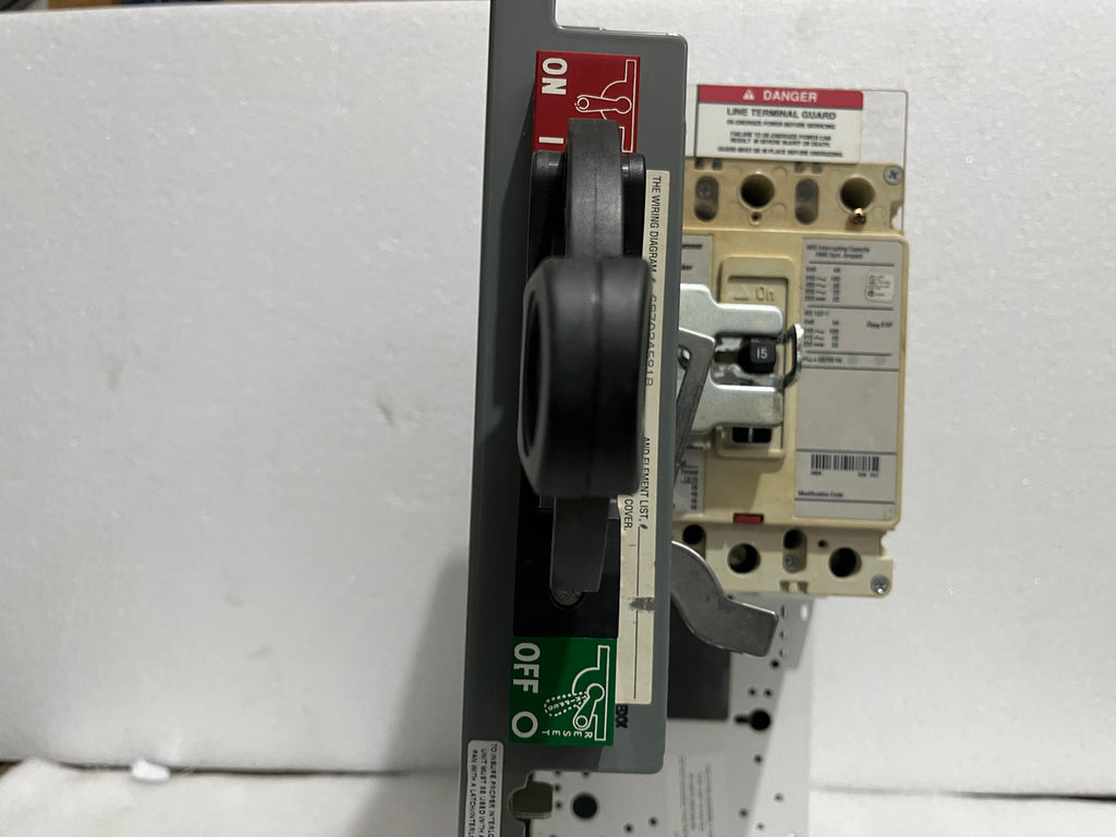 ALLEN BRADLEY CAT 2193FZ-AKC-32CM X CIRCUIT BREAKER FEEDER BUCKET  HFD65K 15A