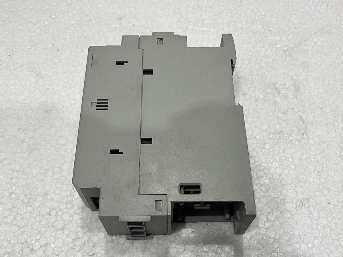 ALLEN BRADLEY SMC-DELTA CAT 150-D32NBR SOFT STARTER SER A WITHOUT FAN